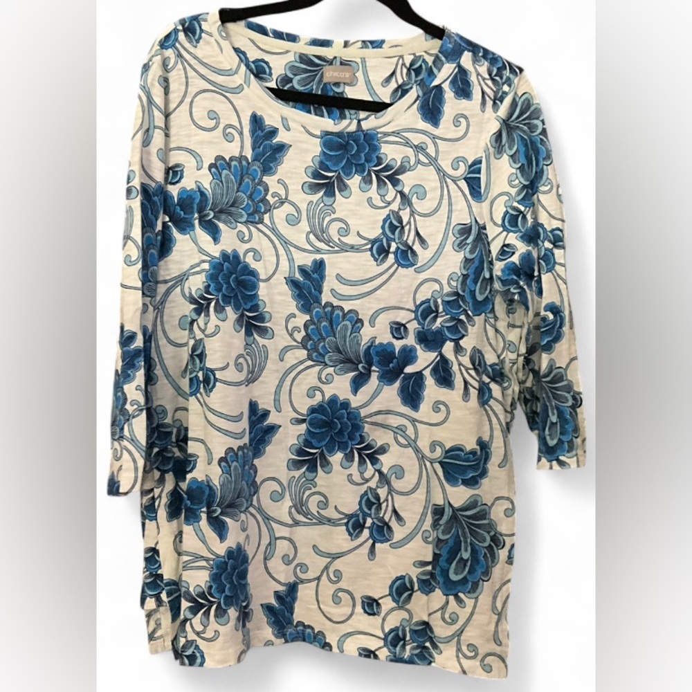 Chico's Blue Cream Floral Blouse Size 2 Women's 3/4 Sleeve Lightweight Top